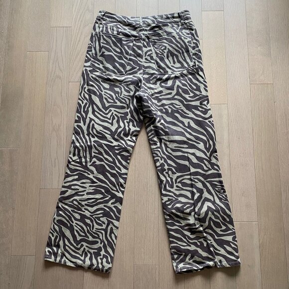 RSQ High-Waisted Straight-Cut Jungle Pattern Jeans, Size 32 πΏπ - Picture 2 of 3